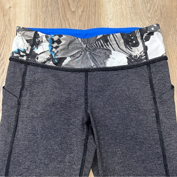Lululemon Pace Rival Crop Black Heathered Wee Stripe Blue Waistband size 6 - Picture 8 of 11